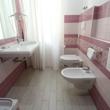 Europa Hotel 3*
