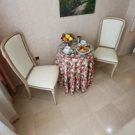 Europa Hotel 3*
