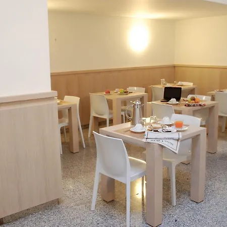 Europa 3* Foggia